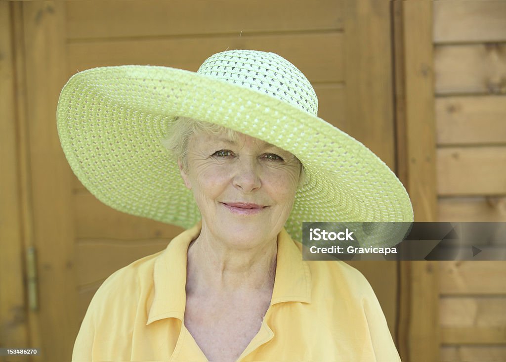 Пожилых женщины - Стоковые фото 45-49 лет роялти-фри