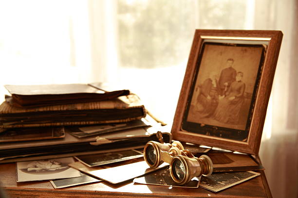 istock Old photos and albums 153487286