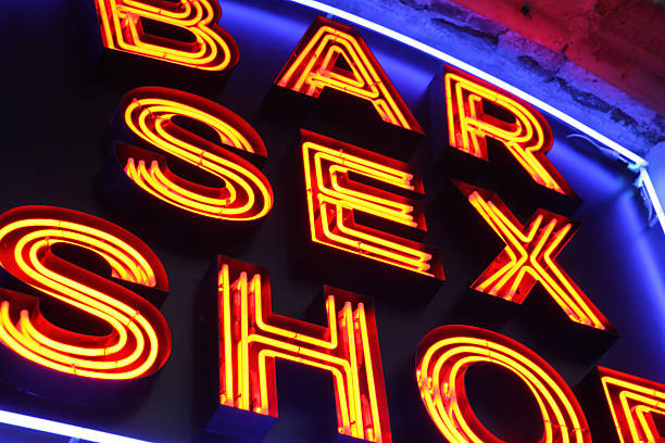 istock Sex shop 153494911
