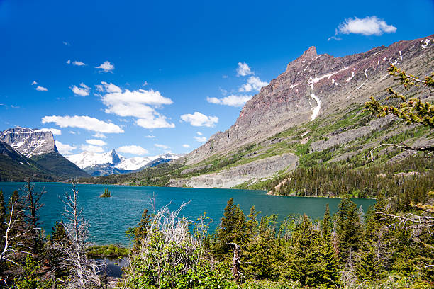 istock Mountains, Glacier National Park, Montana 153501629