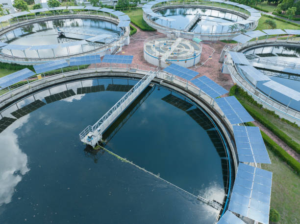 istock Sewage treatment plant solar power generation 1535041182