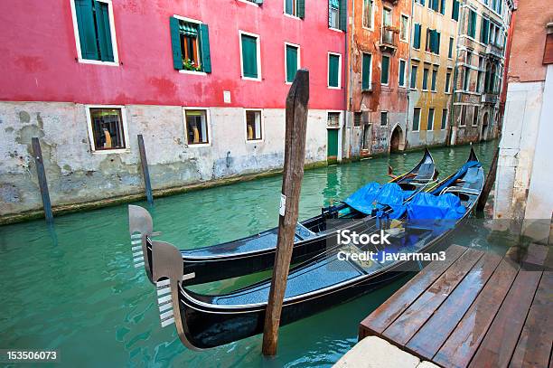 Foto de Gôndolas Em Veneza e mais fotos de stock de Antigo - Antigo, Arcaico, Azul