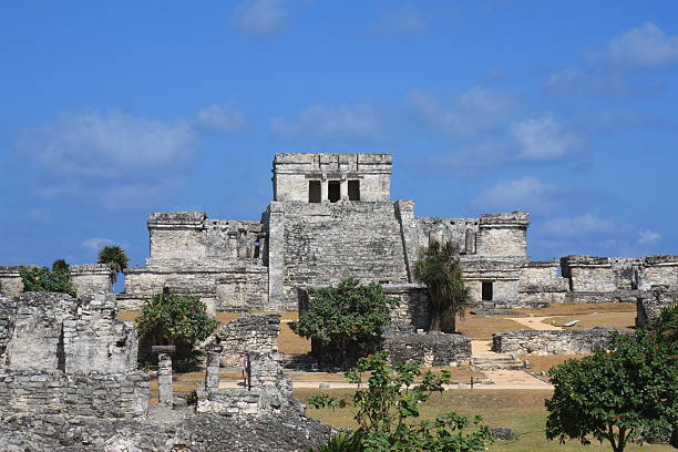 istock Tulum - Historic Mayan ruins in Mexico 153508393