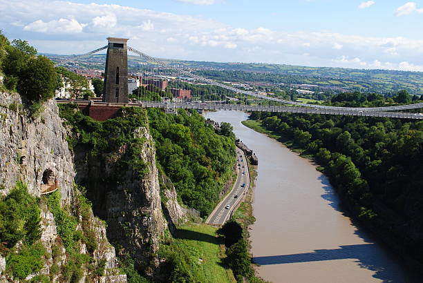 istock Clifton suspension bridge 153509150