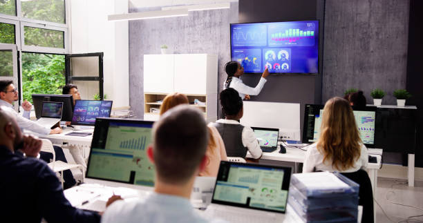 istock Business Presentation On TV In Corporate Training Room 1535131530