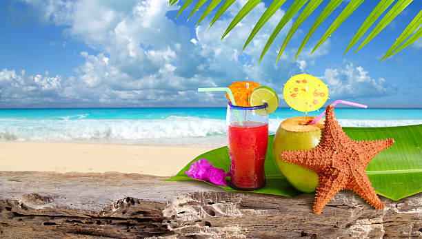 istock Coconut cocktail starfish tropical beach 153515794