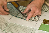 handwerker-die-viktorianischen-buntglasfenstern.jpg?b=1&s=170x170&k=20&c=Rspfye-34ShpLU2lmVOWUozXS1XFamJlxRHWv2e5wc4=