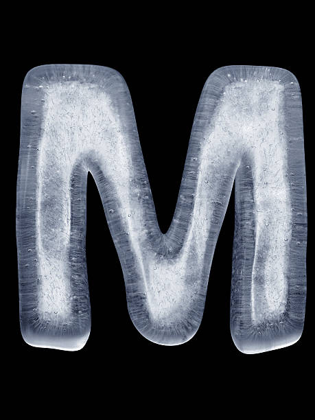 ice lettre m - letter m alphabet three dimensional shape render photos et images de collection