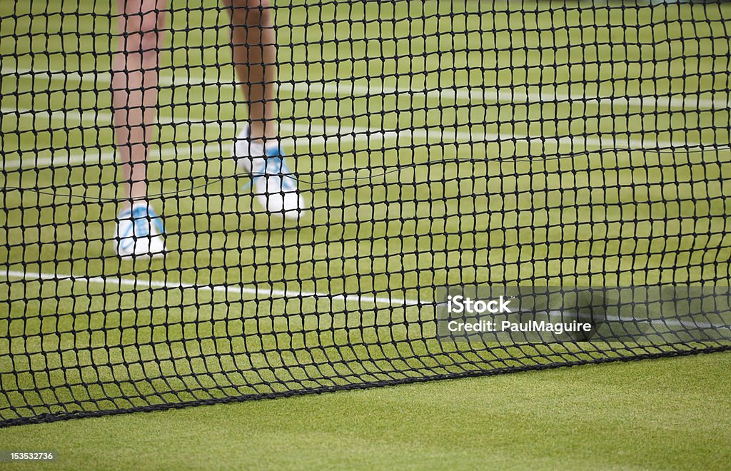 Donna giocare a tennis - Foto stock royalty-free di Tennis