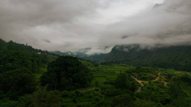 istock Mountain village scenery in the mist 1535337693