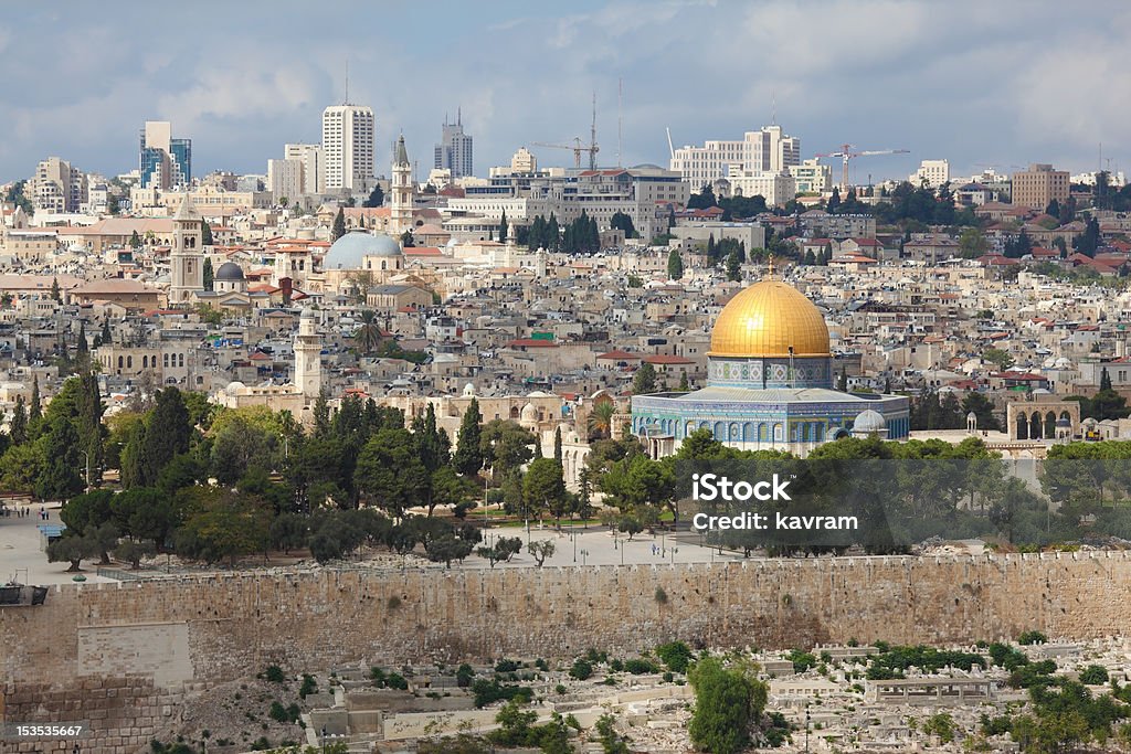 Величественный panorama of Jerusalem - Стоковые фото Архитектура роялти-фри