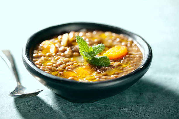 lentilha sopa - green lentil imagens e fotografias de stock