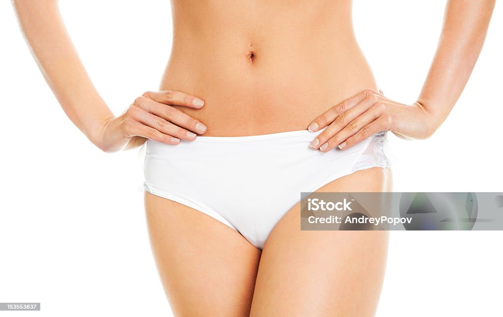 Beau corps de femme en sous-vêtements de coton blanc - Photo de Adulte libre de droits