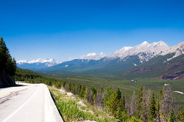 istock Canadian Rocky Mountain continental divide with snow 153559478