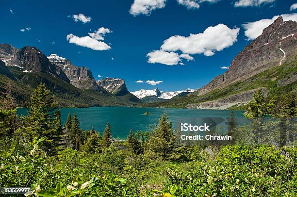 Wild Goose Island Saint Mary Lake Stock Photo - Download Image Now - Blue, Cloud - Sky, Green Color