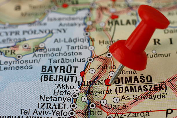 ikona pinezki na mapie-damaszek, syria - syria map cartography damascus zdjęcia i obrazy z banku zdjęć