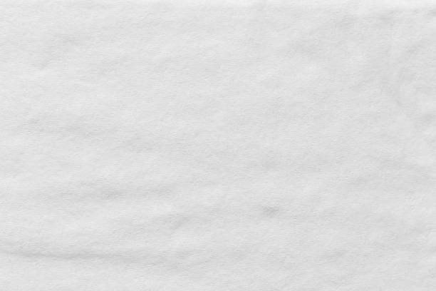 gros plan de texture de papier de soie blanc. - tissue crumpled toilet paper paper photos et images de collection
