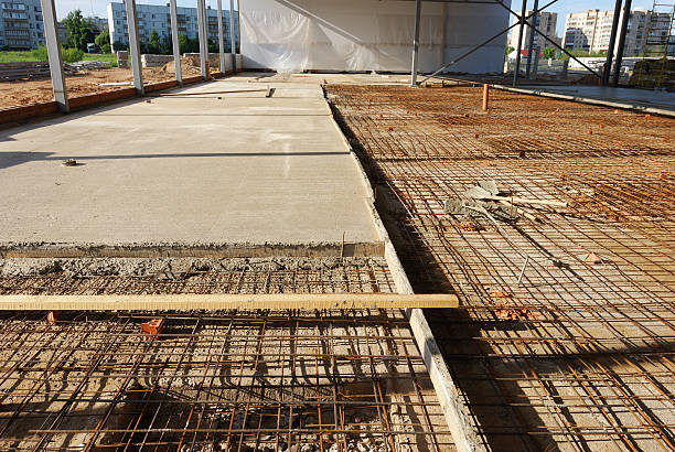istock Construction  of shopping center 153584606