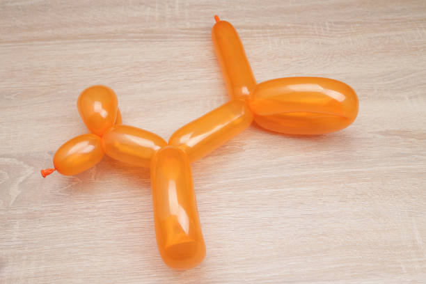 istock Balloon dog toy on the table 1535889854
