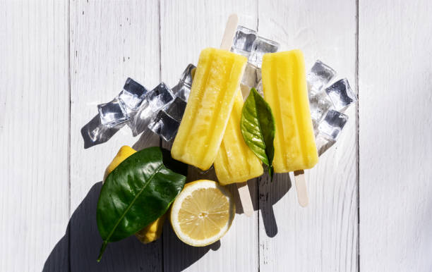 lemon ice popsicles. - lemon fruit portion citrus fruit imagens e fotografias de stock