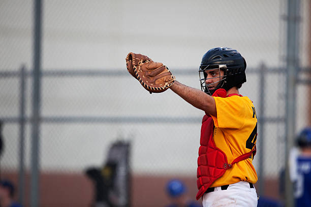 baseballfänger - baseball player flash stock-fotos und bilder