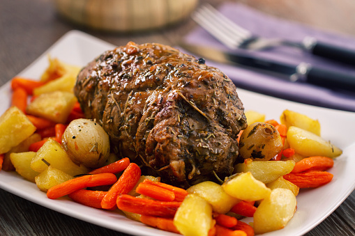 Roast Beef with Potatoes and Carrots