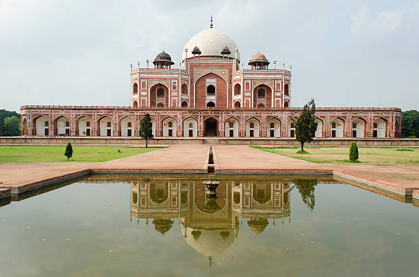 istock Humanyun's Tomb, New Dehli 153679107