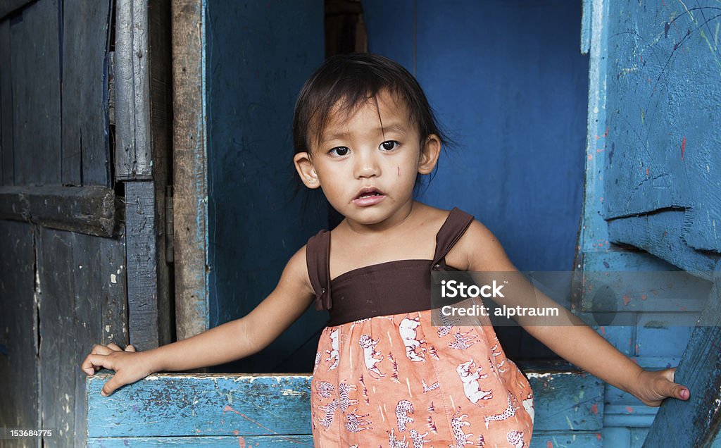 Garota jovens vivem na pobreza - Foto de stock de Filipinas royalty-free