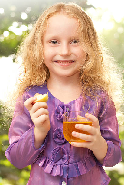 rosh-hashana, еврейский новый год. - rosh hashana apple honey judaism стоковые фото и изображения