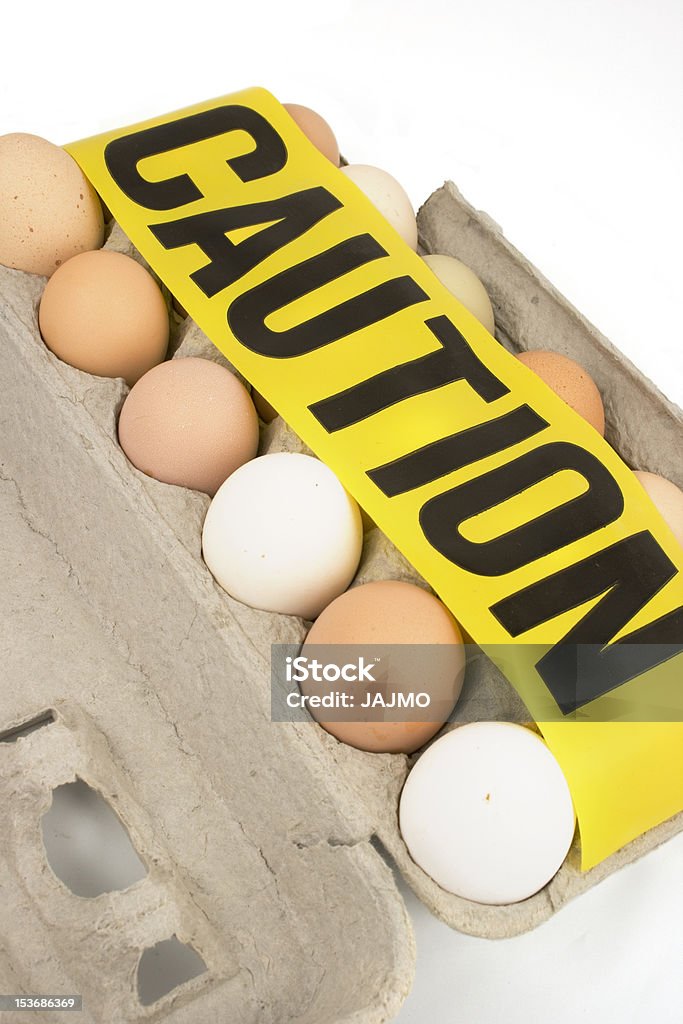 Caution.Eggs - Foto stock royalty-free di Alimentazione non salutare
