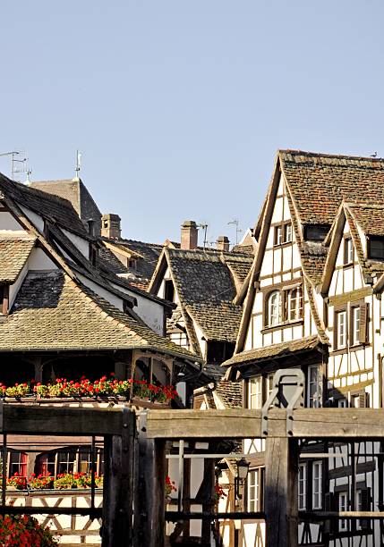 istock La-Petite-France, Strasbourg 153687587
