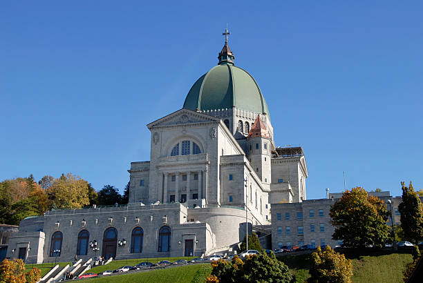 oratório st-joseph - st joseph oratory imagens e fotografias de stock