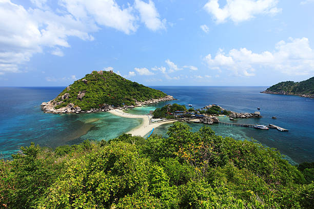 istock samui-nang yuan island 153688325
