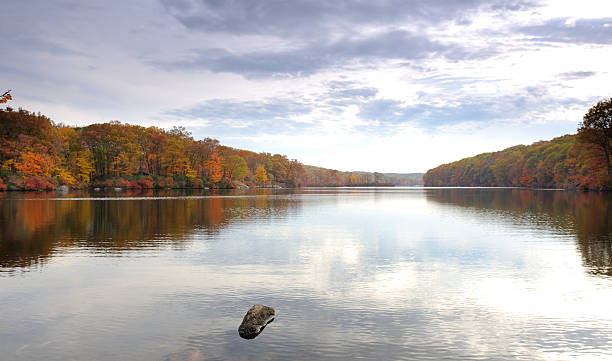 istock Autumn in Seven Lakes 153693272