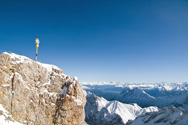istock Summit of the Zugspitze Mountain in Germany 153694541