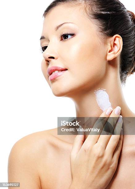 Asian Female Applying Moisturizer Cream On Neck Stock Photo - Download Image Now - Moisturizer, 20-29 Years, Adult