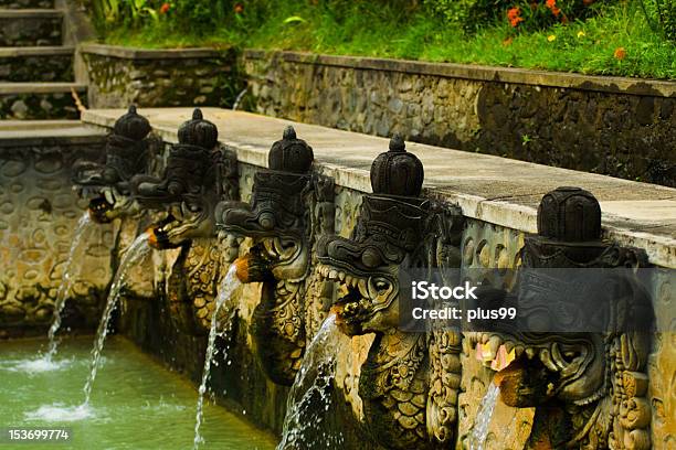 Photo libre de droit de Balinais Source Chaude De Fontaines Heads banque d'images et plus d'images libres de droit de Asie - Asie, Asie du Sud-Est, Bali