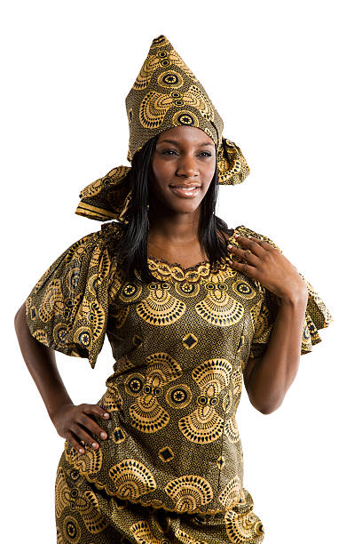 linda mulher africana - nigeria african culture dress smiling imagens e fotografias de stock