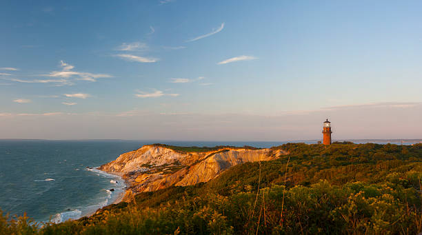 farol ao pôr-do-sol - landscape new england cloud sky - fotografias e filmes do acervo