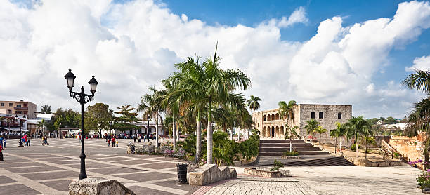 istock Plaza de España 153703906