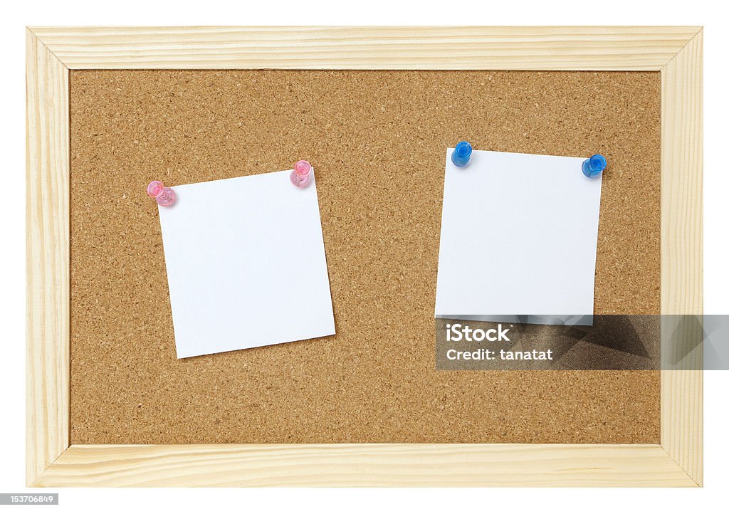 Leere Papiere auf Kork-board Isoliert - Lizenzfrei Anschlagbrett Stock-Foto