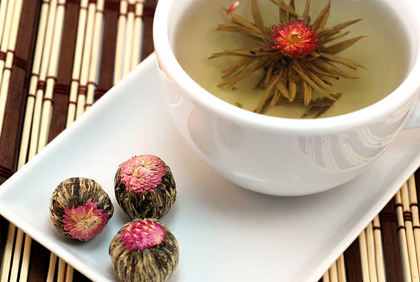 중국 자스민 티 - green tea jasmine tea chinese tea 뉴스 사진 이미지