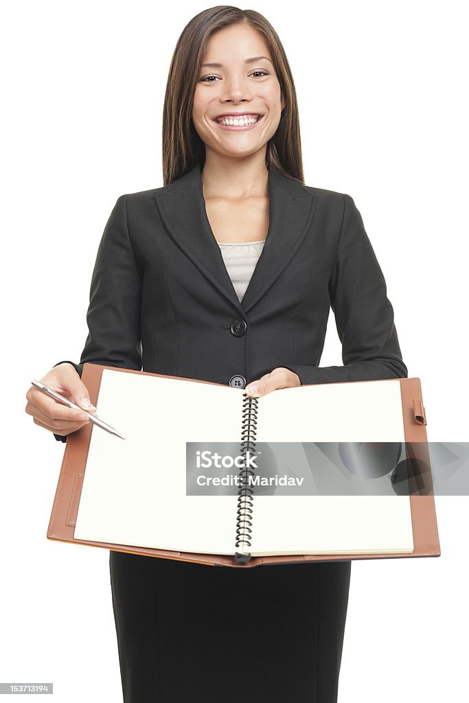 Empresária apresentando caderno em branco copyspace - Royalty-free Apontar - Sinal Manual Foto de stock