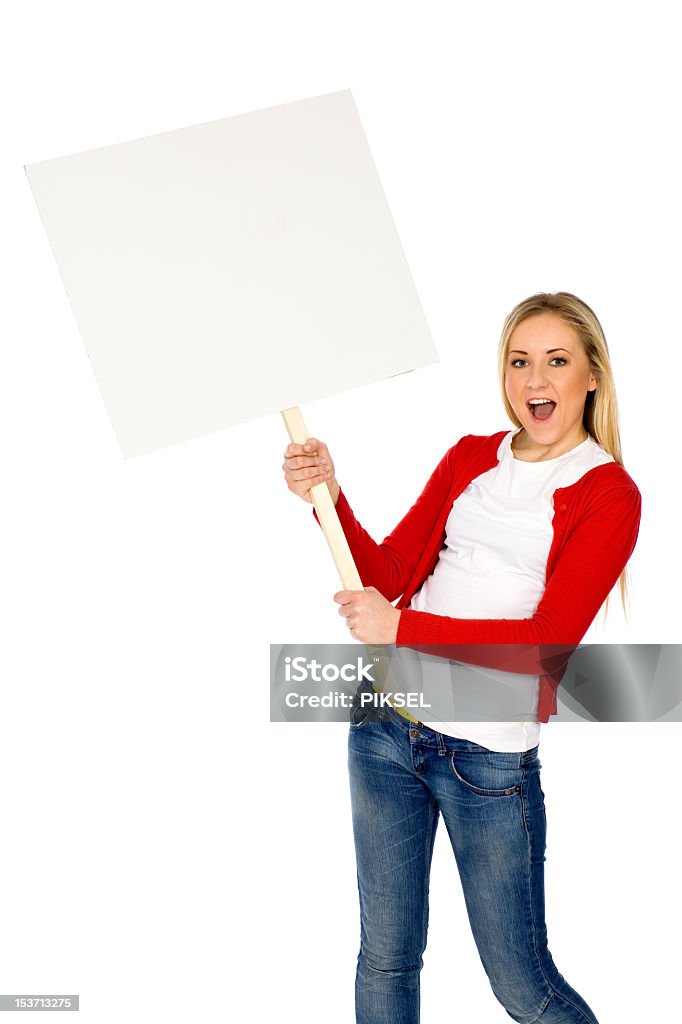 Jovem mulher segurando em branco cartaz - Foto de stock de Adulto royalty-free