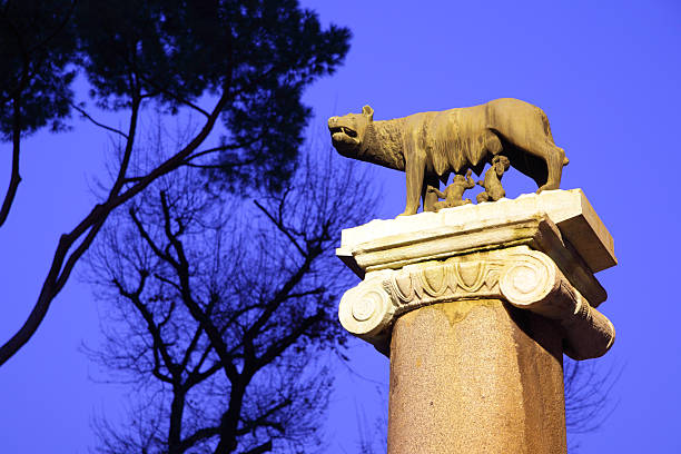 istock Statue of Romulus and Remus 153714029