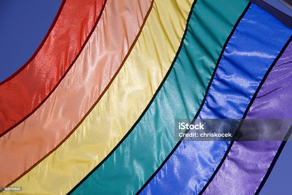 Primer plano de bandera del arco iris - Foto de stock de Aire libre libre de derechos