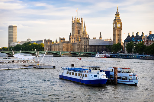 Houses Of Parliament, with boats in foreground, London