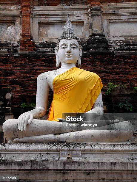 Buda Blanco Foto de stock y más banco de imágenes de Aire libre - Aire libre, Antiguo, Arte