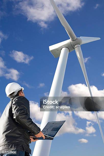 Ingenieur Energie Stockfoto und mehr Bilder von Windenergie - Windenergie, Ingenieur, Reparieren