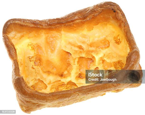 Yorkshire Pudding - Fotografie stock e altre immagini di Yorkshire pudding - Yorkshire pudding, Arrosto - Cibo cotto, Cibo